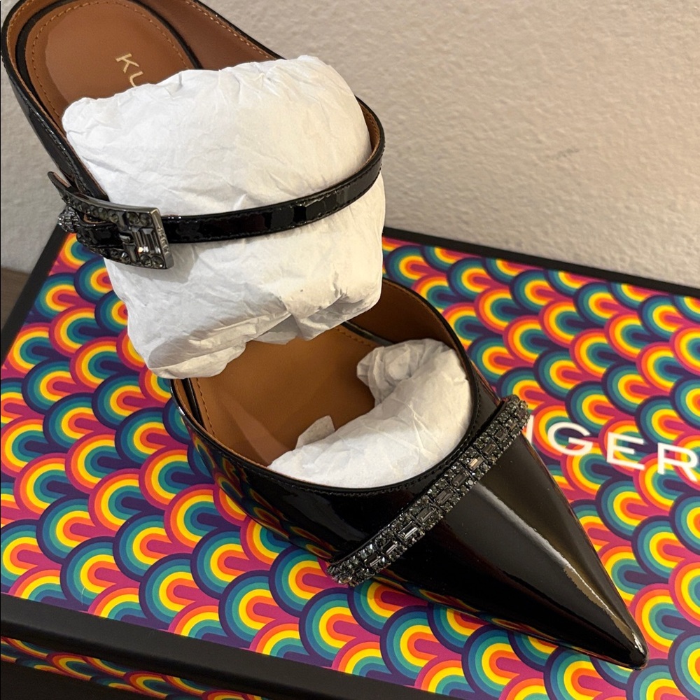 NIB [Kurt Geiger] Crystal Pointed Ankle Strap Pumps Heels Women’s Multiple Sizes - Picture 5 of 15